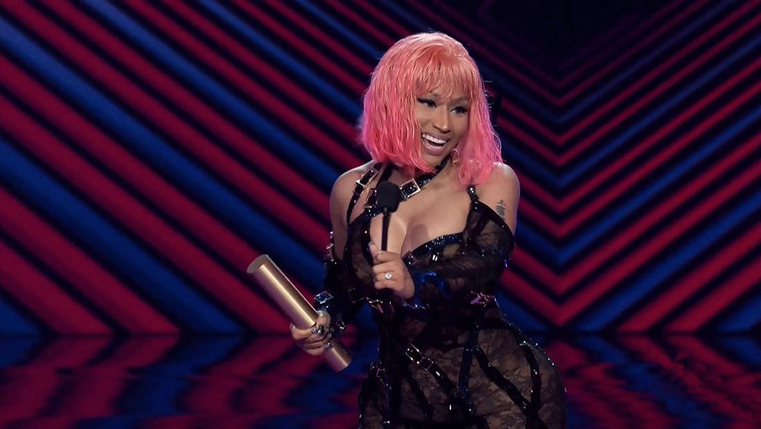 Nicki Minaj Calls Out Kim K. Nicki Minaj Calls Out Kim K.